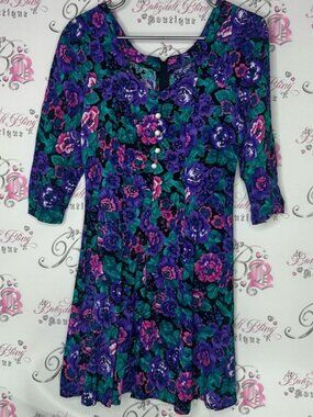 Vintage Floral Dress Purple pink Green Pattern flowers buttons retro